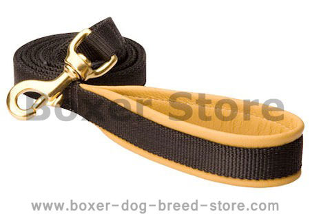 Very comfortable walking dog leash with swivel for Boxer dog
