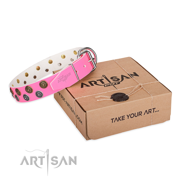 Embellished natural genuine leather dog collar for handy use